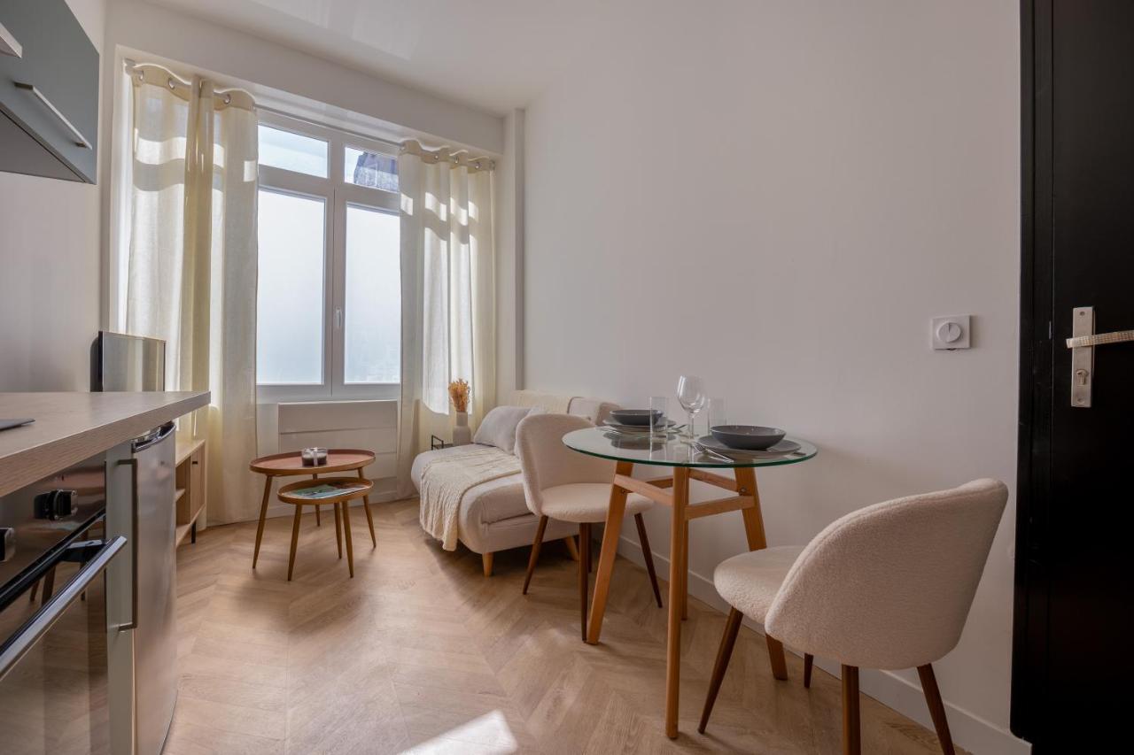 La Perle Citadine En Hyper Centre Apartment ลาโรแชล ภายนอก รูปภาพ