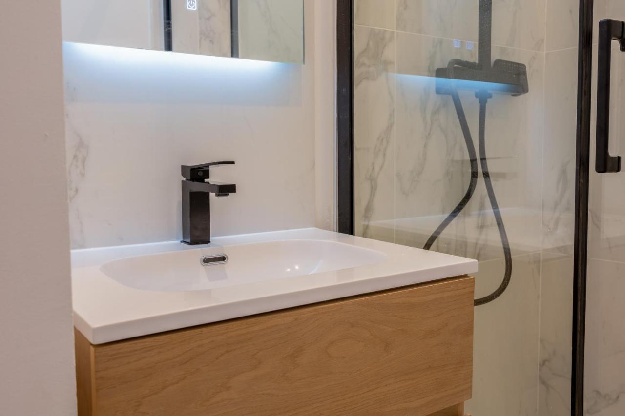 La Perle Citadine En Hyper Centre Apartment ลาโรแชล ภายนอก รูปภาพ